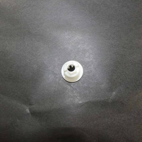 WR02X13631 GE Connector Gear Pinion