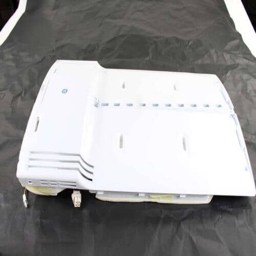 WR60X10273 GE Evaporator Cover Assembly