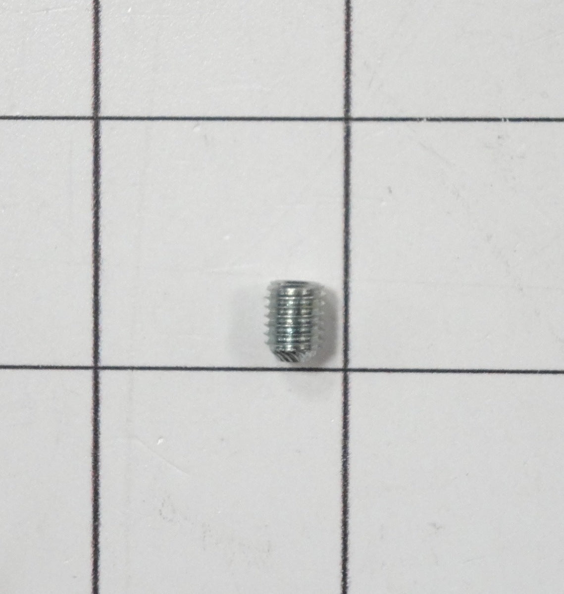 W11366418 Whirlpool Door Handle Set Screw